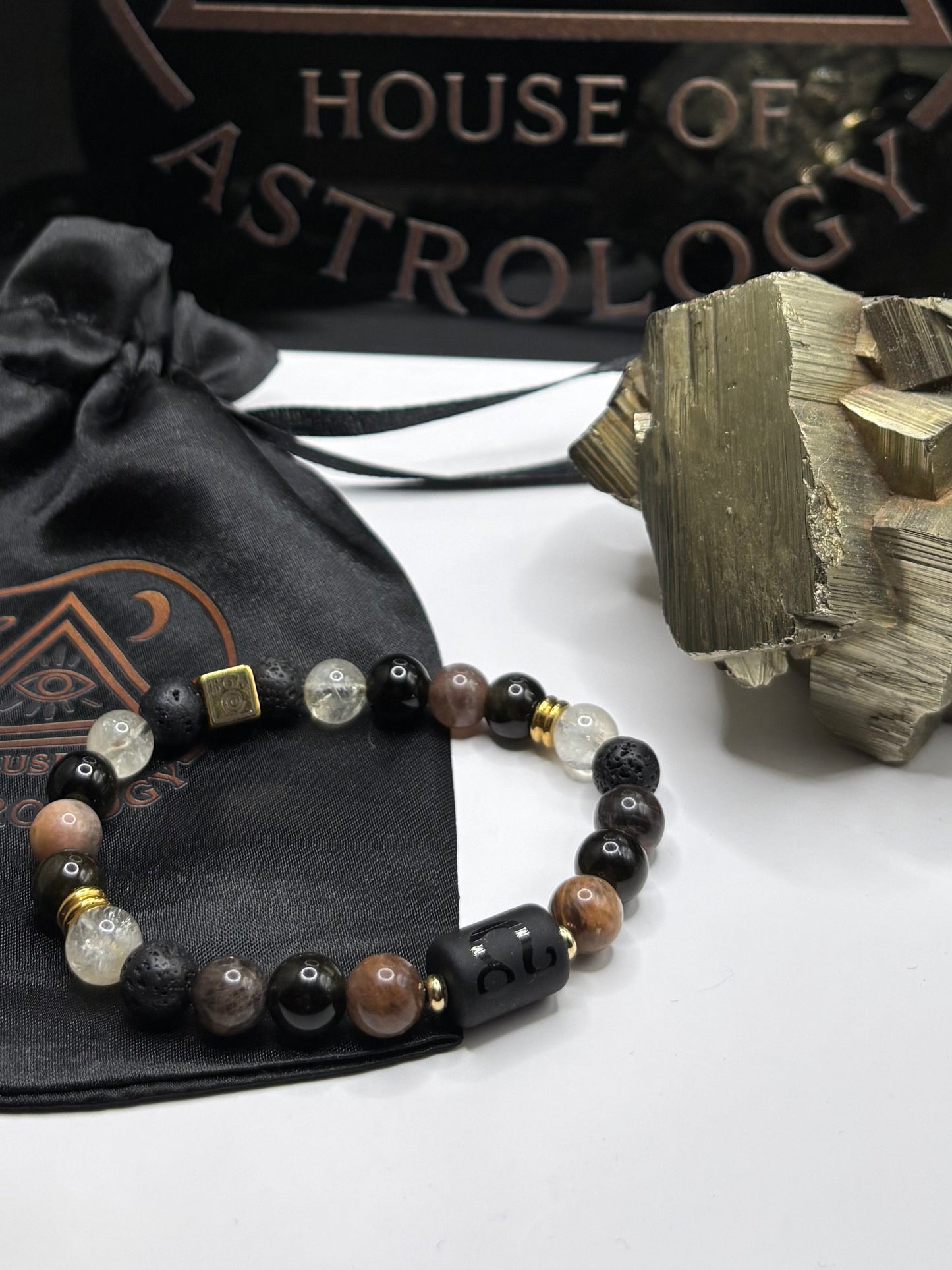 “Leo Dominion” - мъжка гривна зодия Лъв