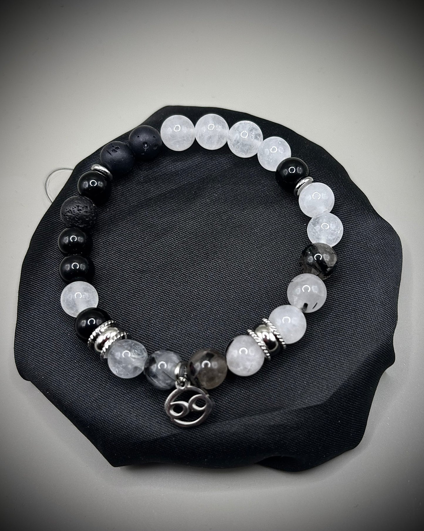 “Monochrome Cancer” - мъжка гривна зодия Рак