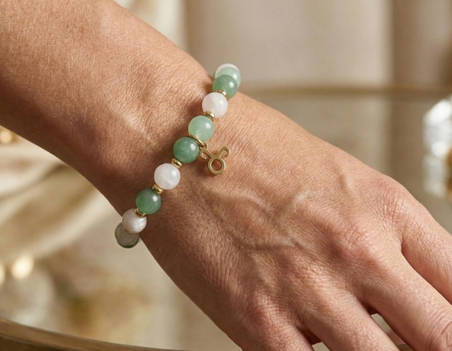 “Taurus Venus” - дамска гривна зодия Телец