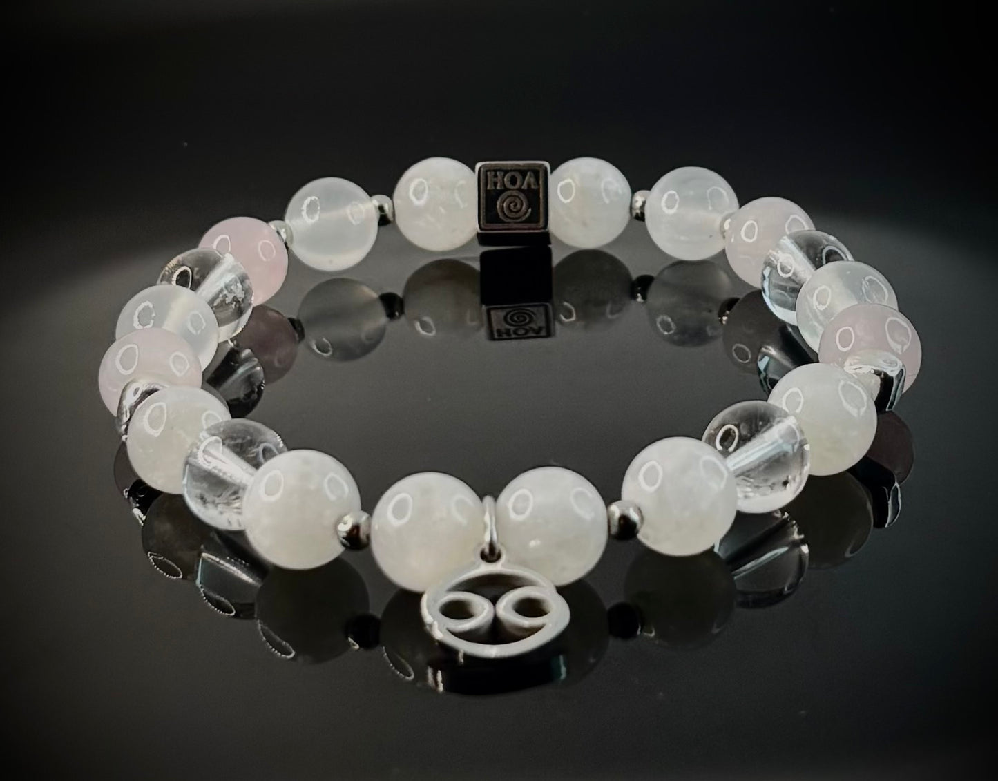 “Cancer Lunaria” - дамска гривна зодия Рак