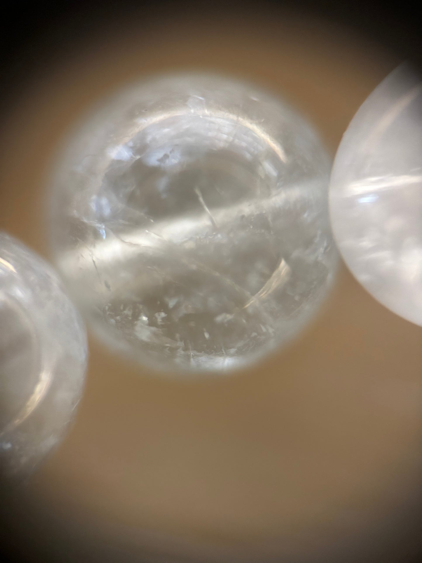 Гривна HOA „Аквамарин“ от естествени камъни, ръчно изработена. Висок клас аквамарин в нежен и свеж стил.