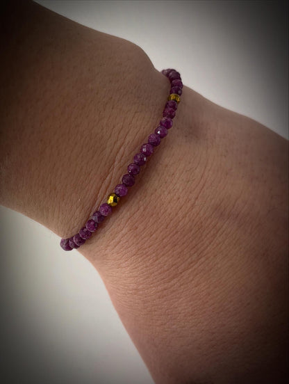 HOA Рубин и Златен Хематит: Кралска Енергия - комплект гривна и колие