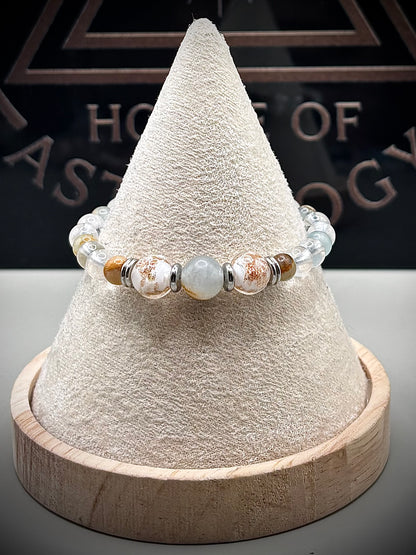 Луксозно енергийно бижу, гривна от естествени кристали – Син калцит, планински кристал и мурано стъкло,  ексклузивна колекция Лемурия на House of Astrology.