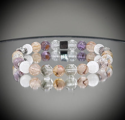 Гривна HOA „Астрален Извор“ от естествени камъни, ръчно изработена. Комбинация от кварц, цитрин и супер седем.