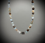 Луксозно енергийно бижу, колие от естествени кристали – Син калцит и мурано стъкло,  ексклузивна колекция Лемурия на House of Astrology.