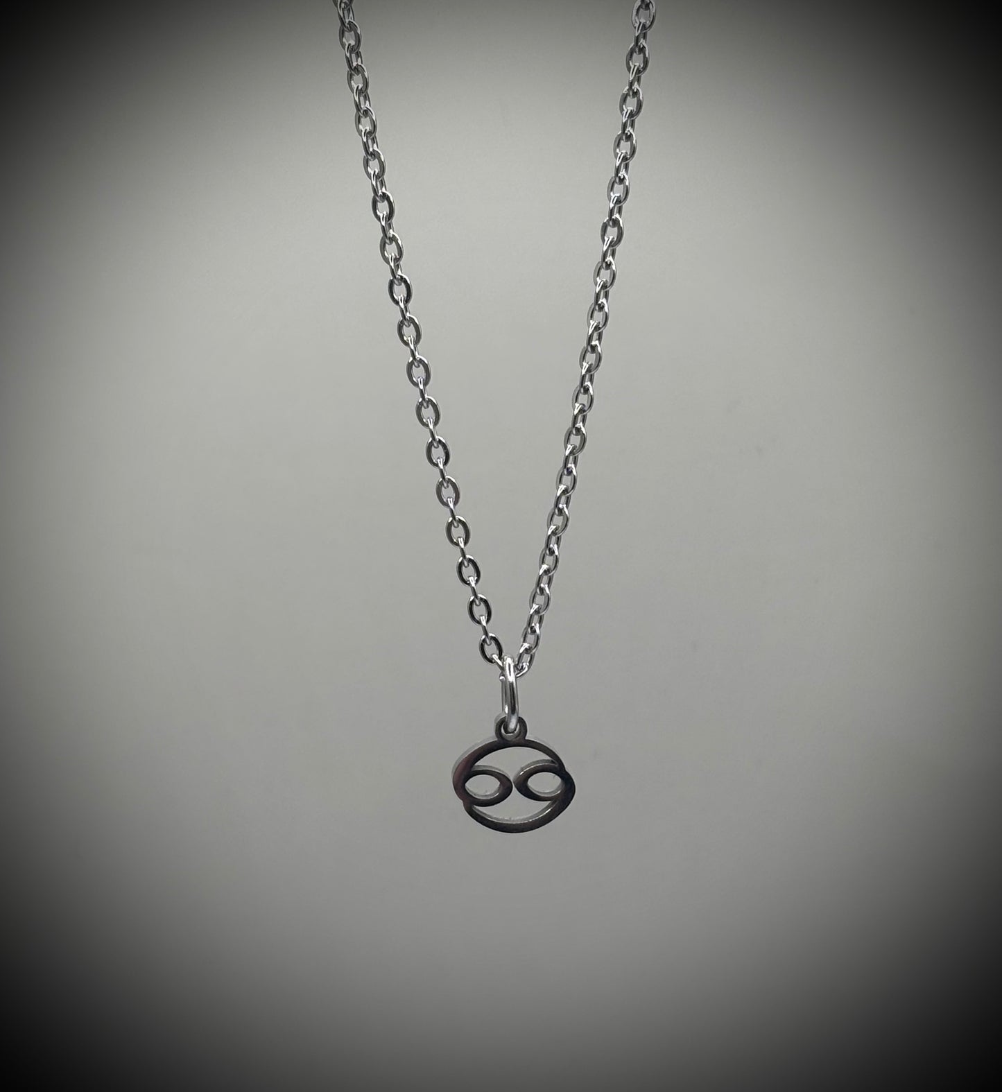 Колие HOA „Колие за зодия“ от медицинска стомана най-висок клас.