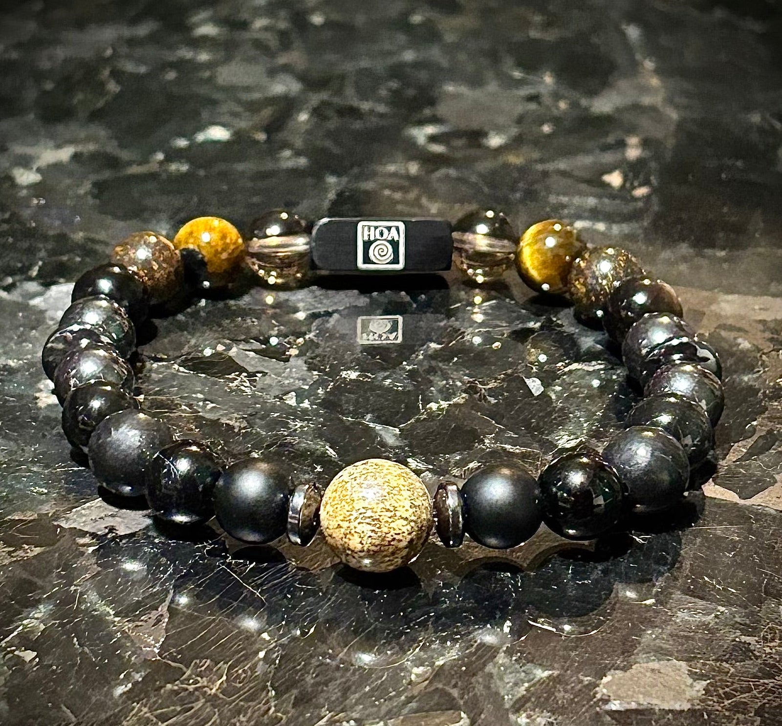 Мъжка гривна нулева чакра от естествени камъни: пейзажен яспис, оникс, шунгит и турмалин, ръчно изработена . Силно заземяващ  за стабилност, защита и вътрешна устойчивост.