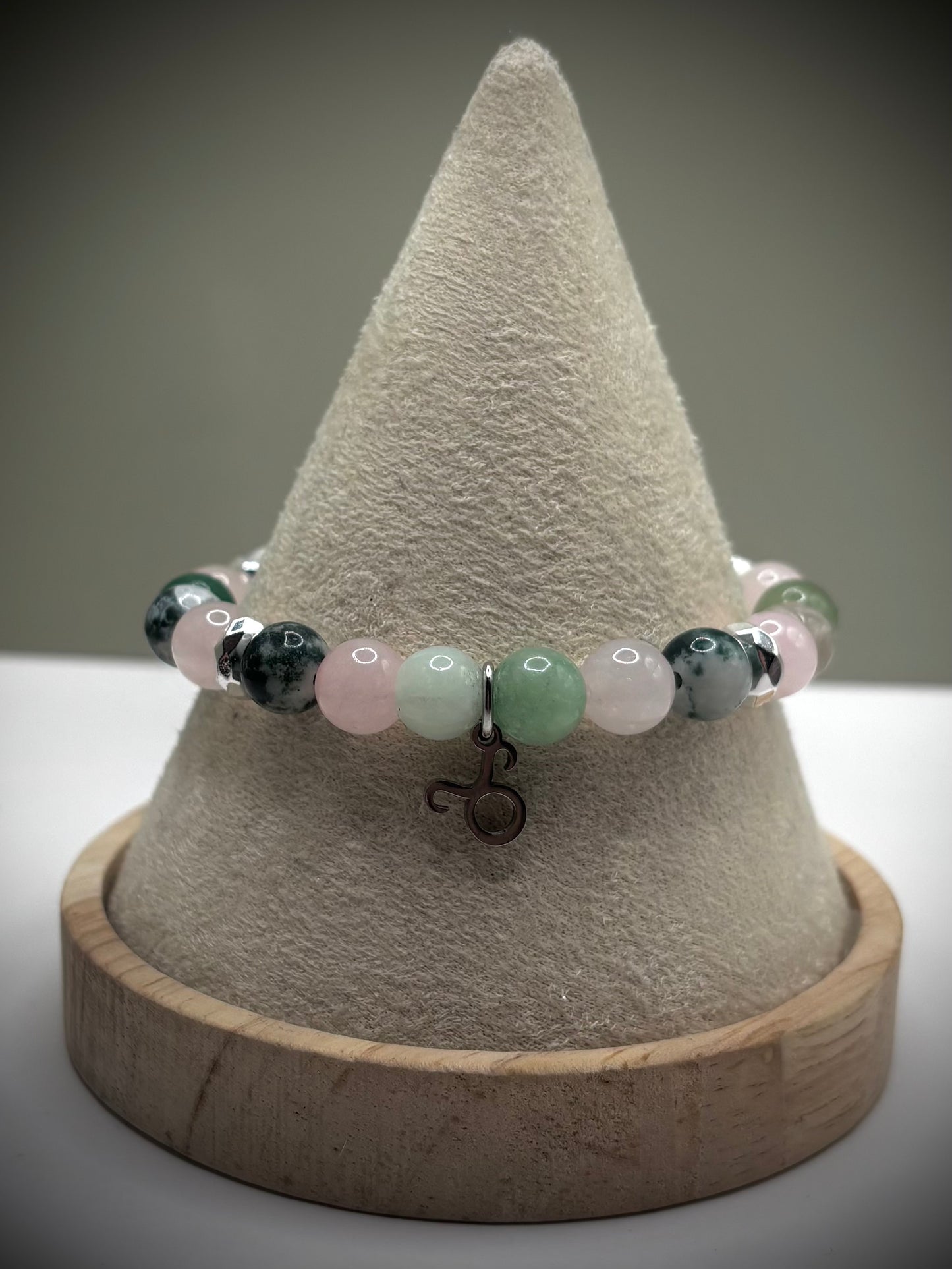 “Taurus Verde” - дамска гривна зодия Телец