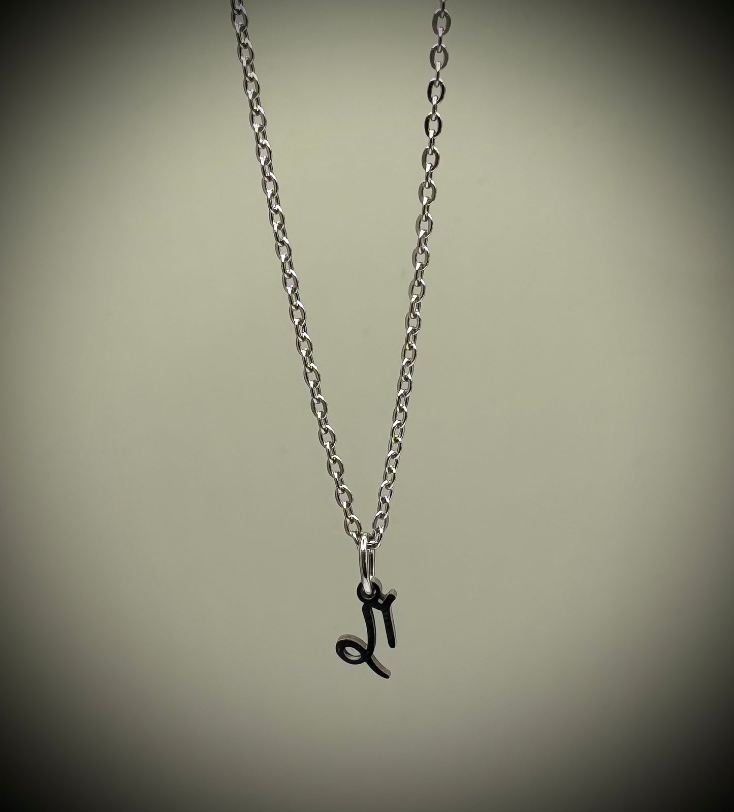 Колие HOA „Колие за зодия“ от медицинска стомана най-висок клас.