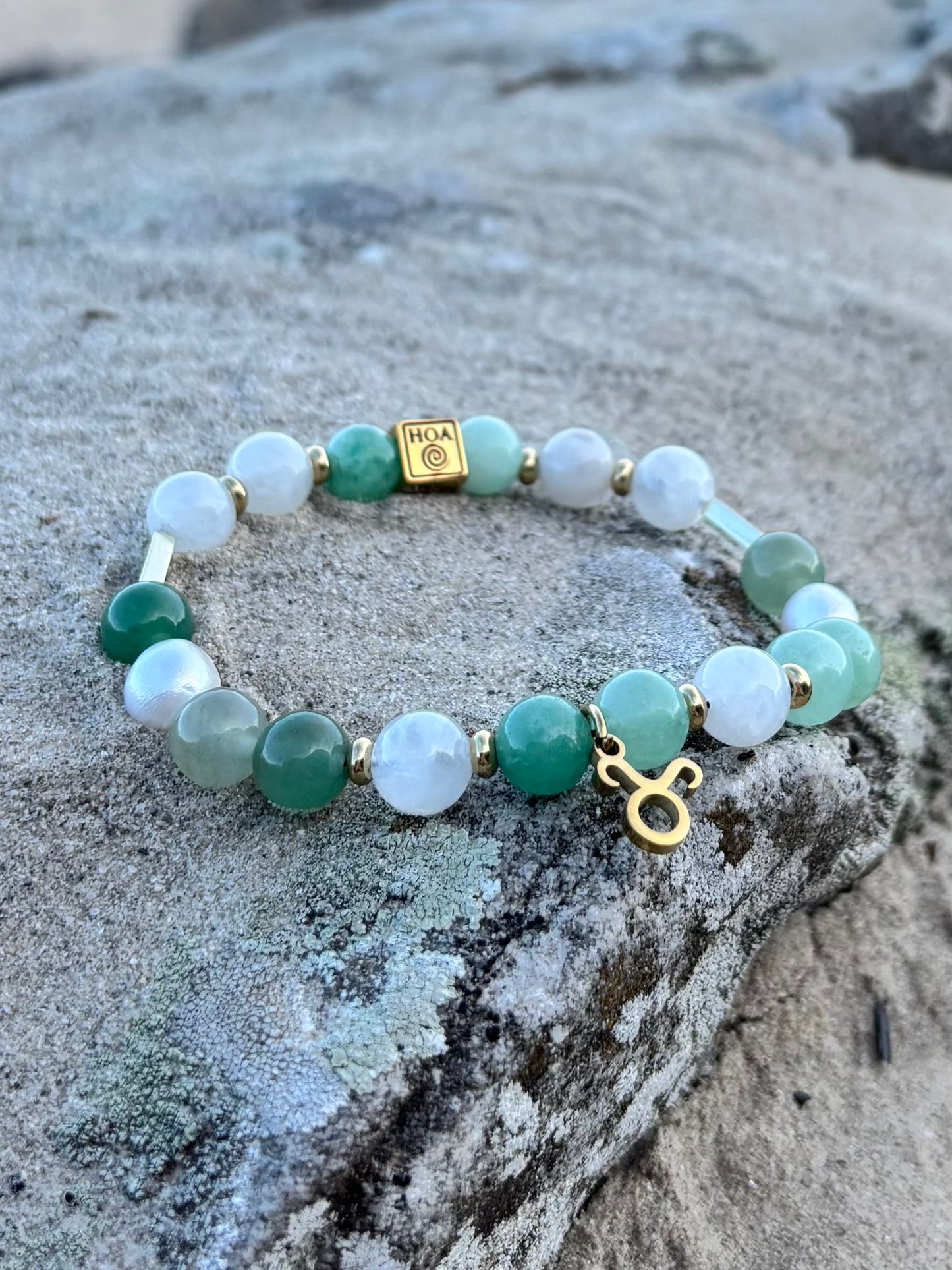 “Taurus Venus” - дамска гривна зодия Телец