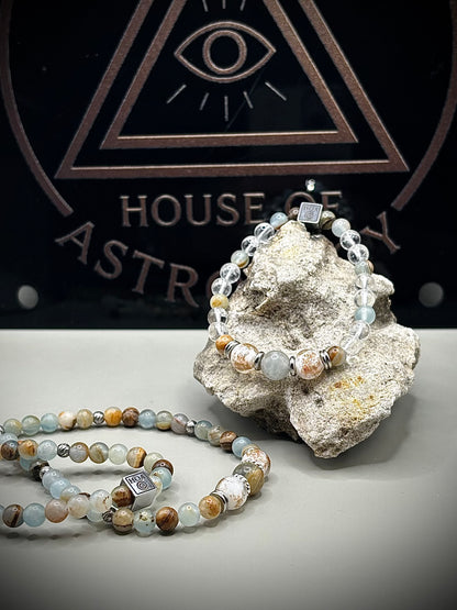 Луксозно енергийно бижу, гривна от естествени кристали – Син калцит, планински кристал и мурано стъкло,  ексклузивна колекция Лемурия на House of Astrology.