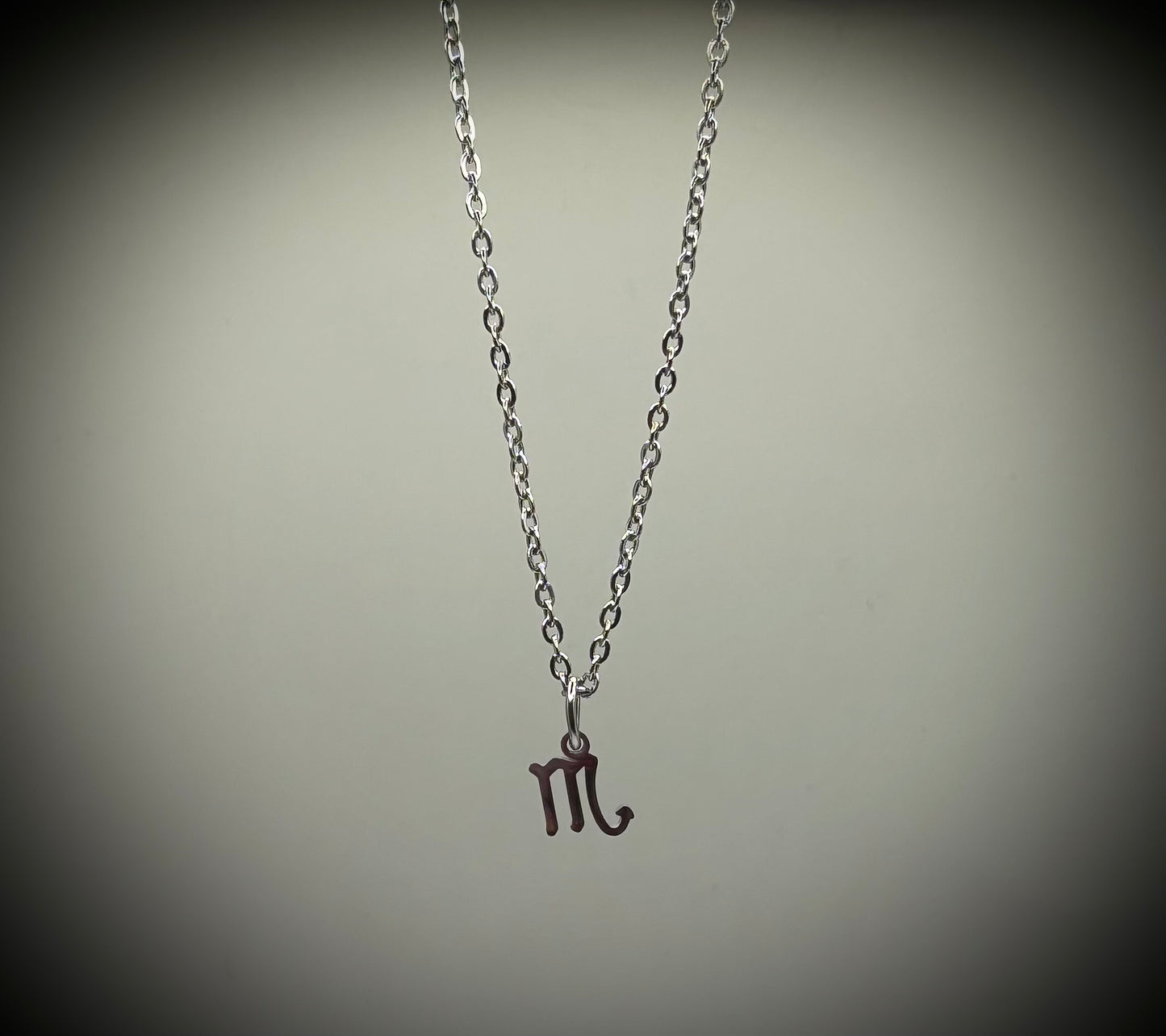 Колие HOA „Колие за зодия“ от медицинска стомана най-висок клас.