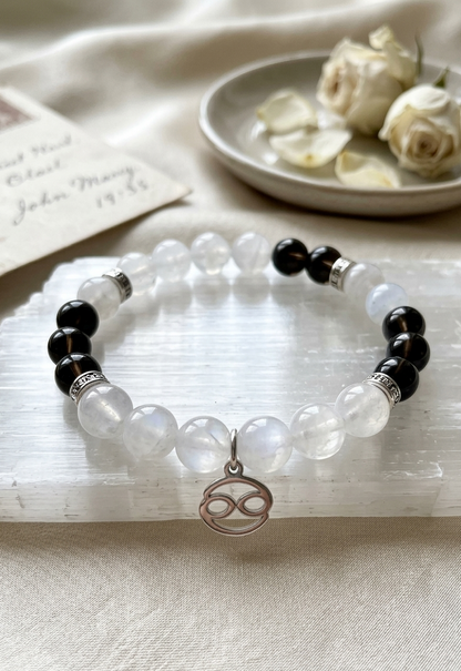 “Mystic Moon Cancer” - дамска гривна зодия Рак