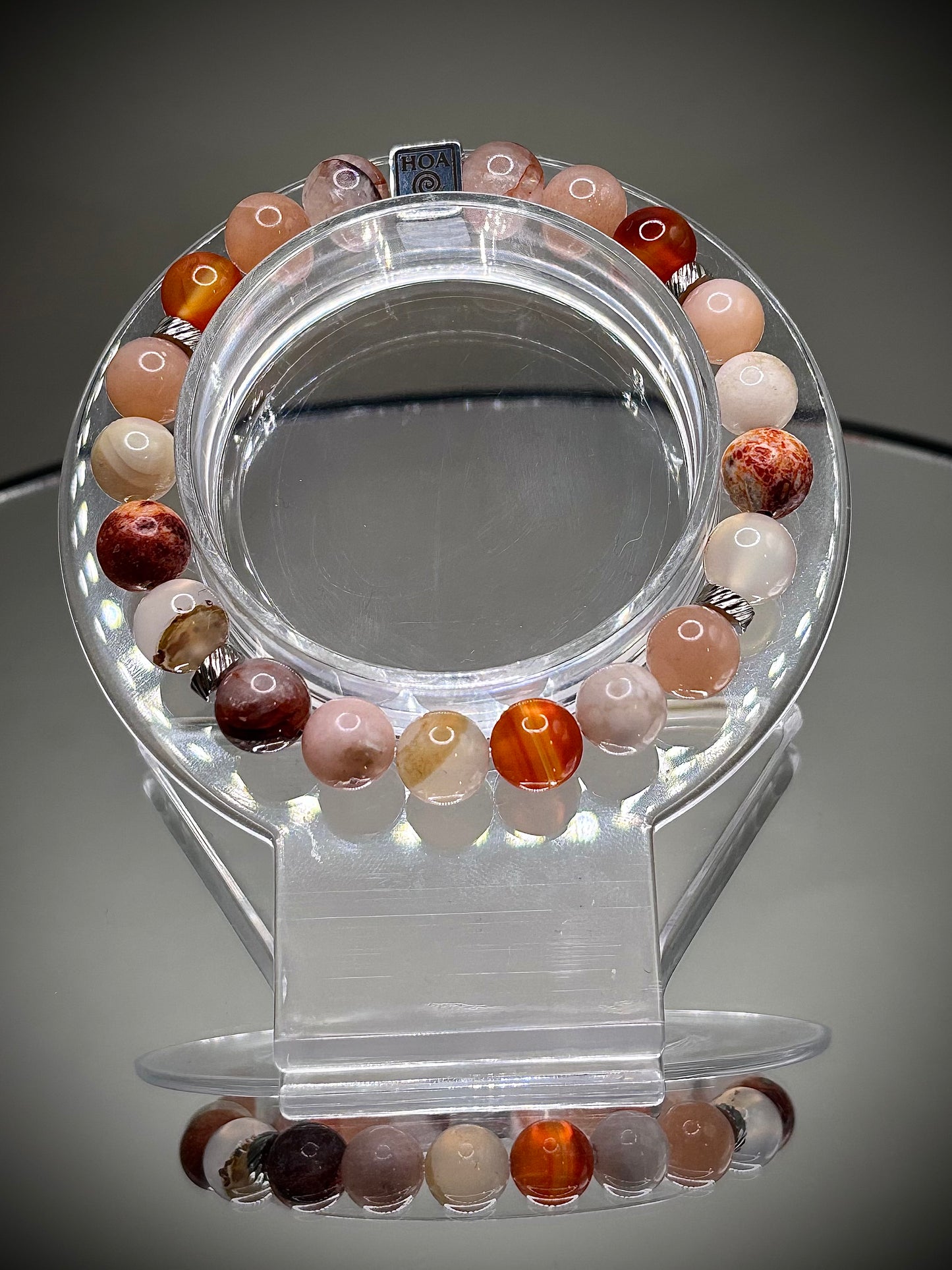 Гривна HOA „Втора Чакра“ от естествени камъни, ръчно изработена. Карнеол, слънчев камък и леопардов яспис в топла композиция за съзидание и енергия.