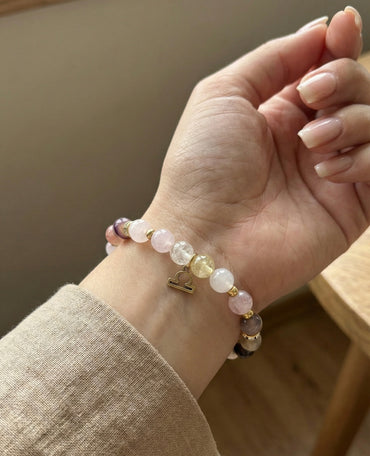 “Libra Aurora" - дамска гривна зодия Везни