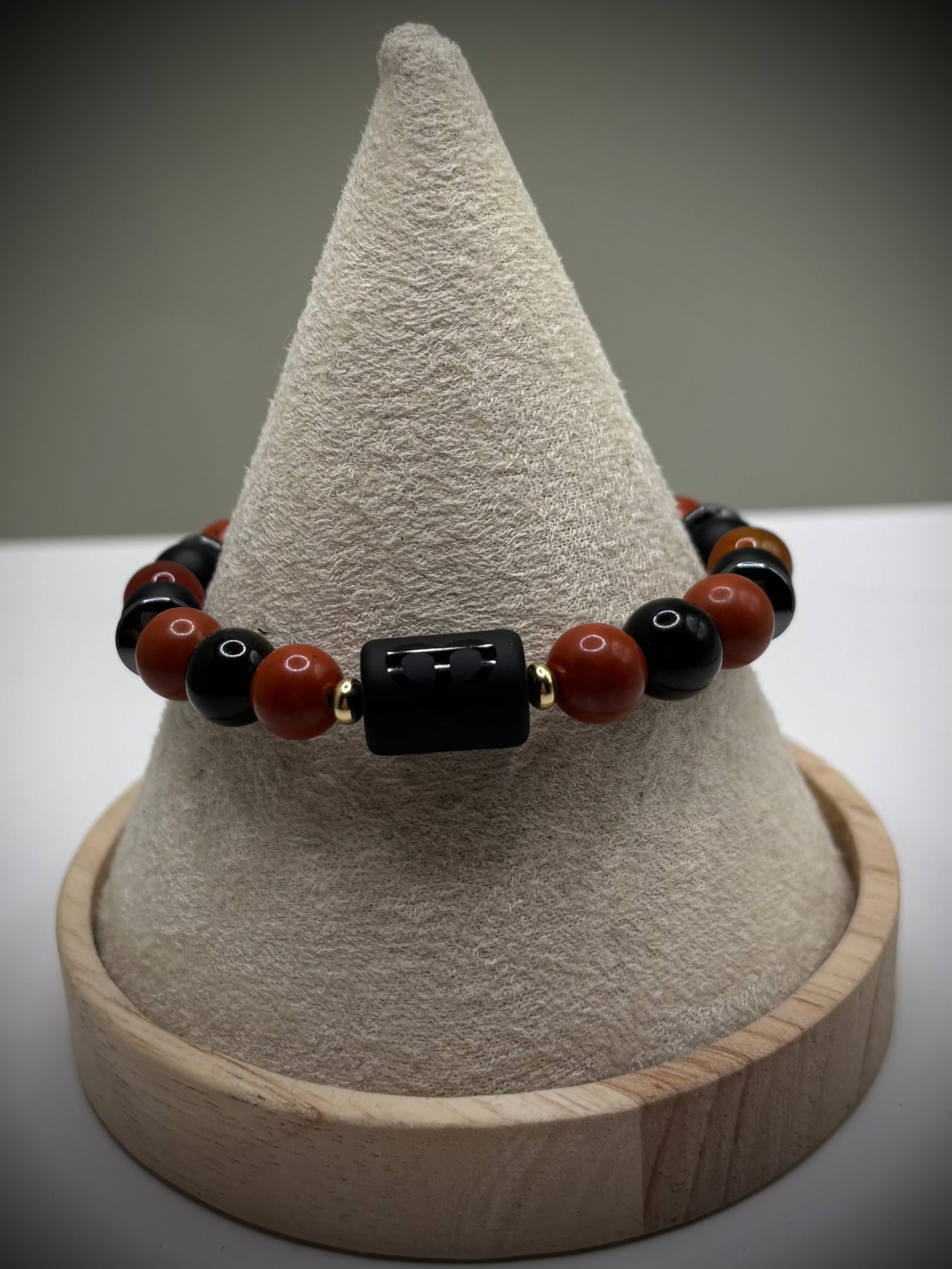 “Aries Vulcanis” - мъжка гривна зодия Овен