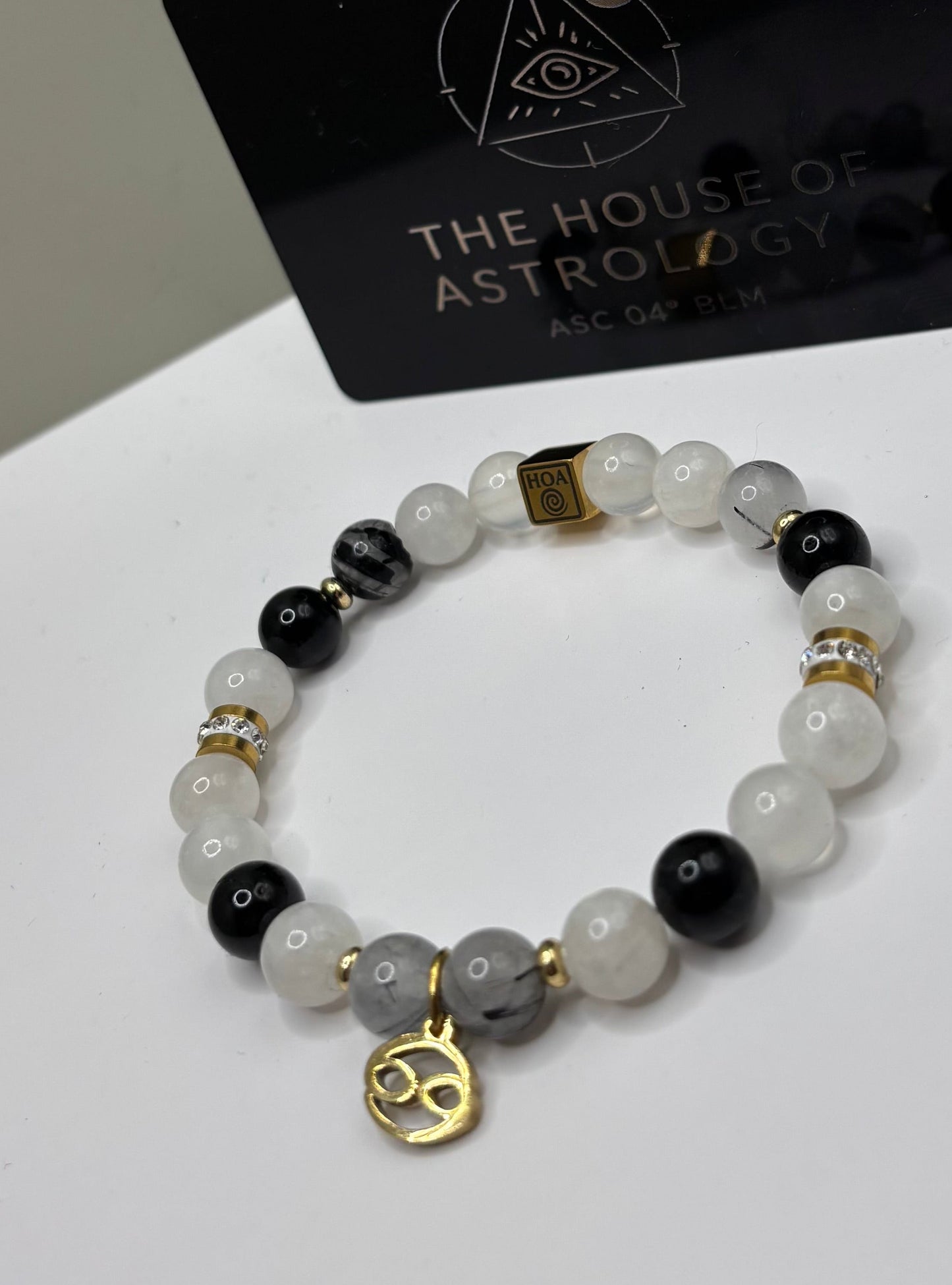 “Cancer Nocturna” - дамска гривна зодия Рак