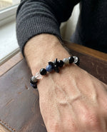 Луксозно енергийно бижу, мъжка гривна от естествени кристали – Кианит, Лемурийски кристал, Астрофилит, Лабрадорит. Ексклузивна колекция Лемурия на House of Astrology.